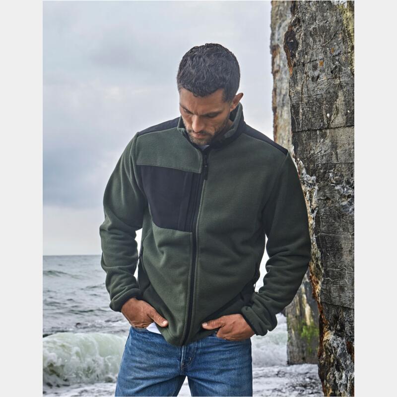 Mountain Fleece Thumbnail