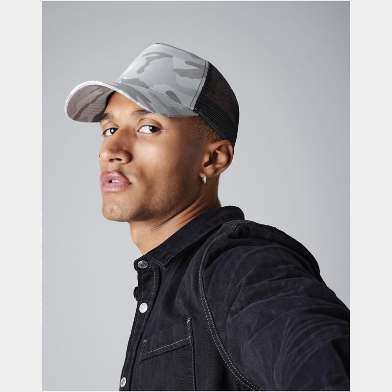 Camo Snapback Trucker Thumbnail