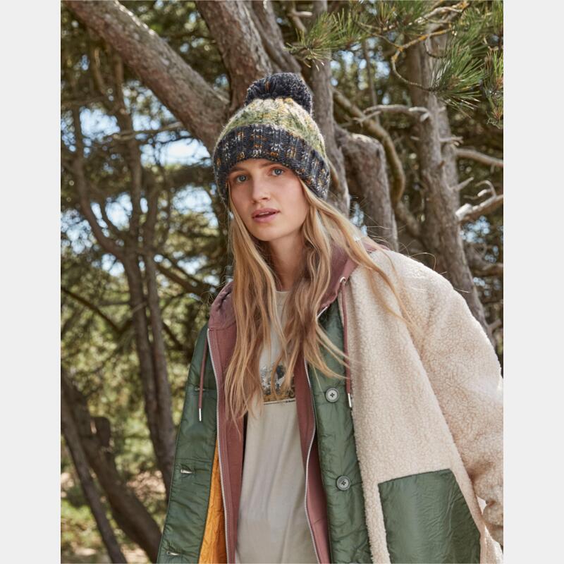 Corkscrew Pom Pom Beanie Thumbnail